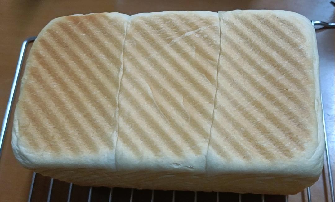 吐司，奶香手撕面包，超级香浓