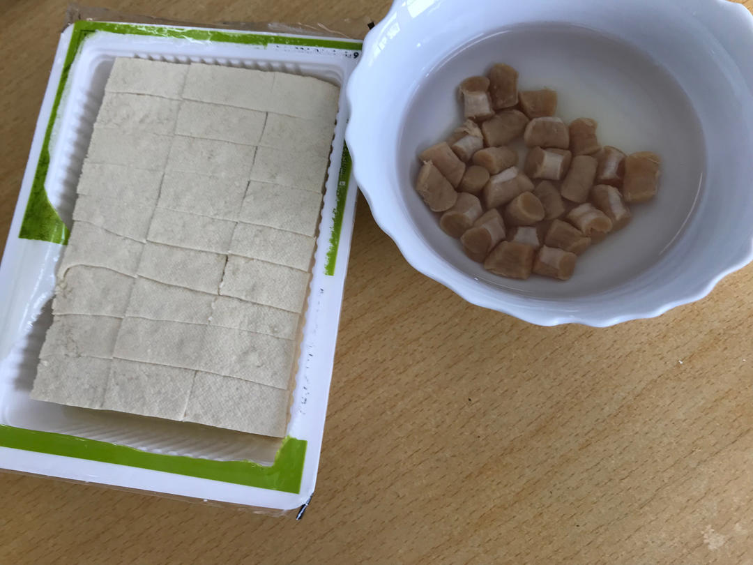 排骨马蹄薏仁汤【12月北鼎养生壶食谱】