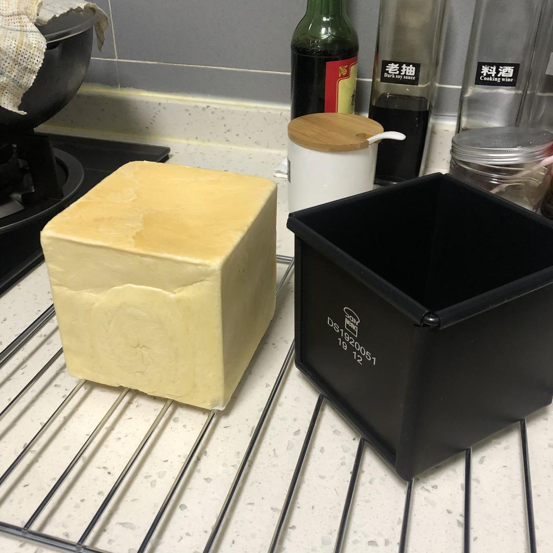 鲜奶吐司小方-二发