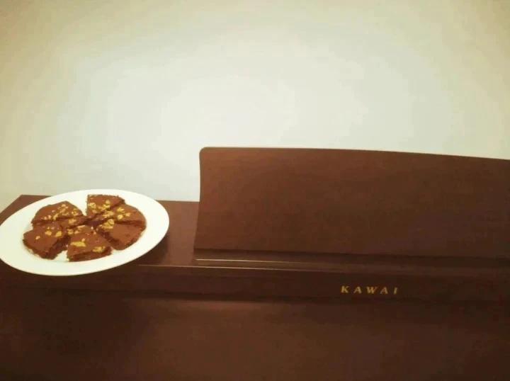 软糯醇香~无油无糖香蕉版低卡布朗尼~