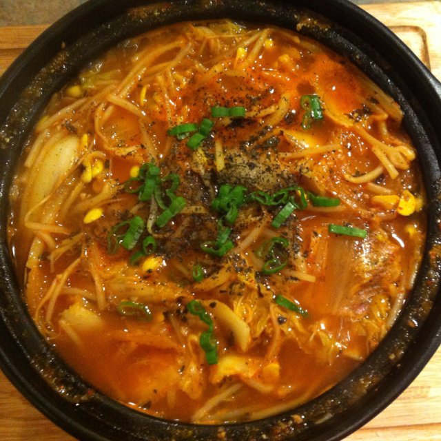 韩国传统猪骨汤(GamjaTang)