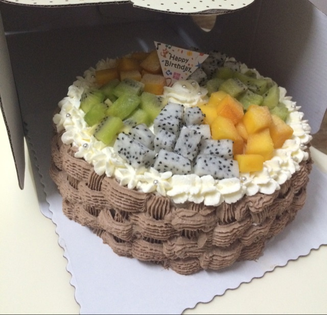 一看就会的奶油'花篮'裱花～