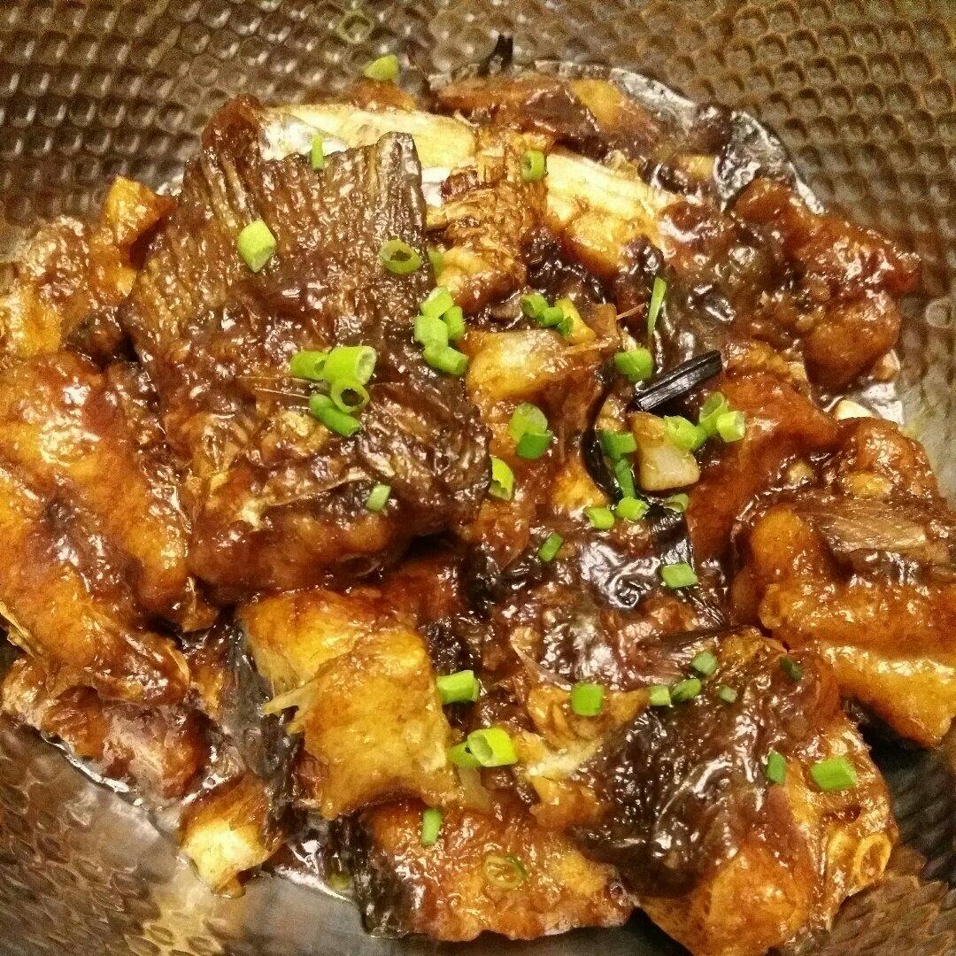 红烧鱼块