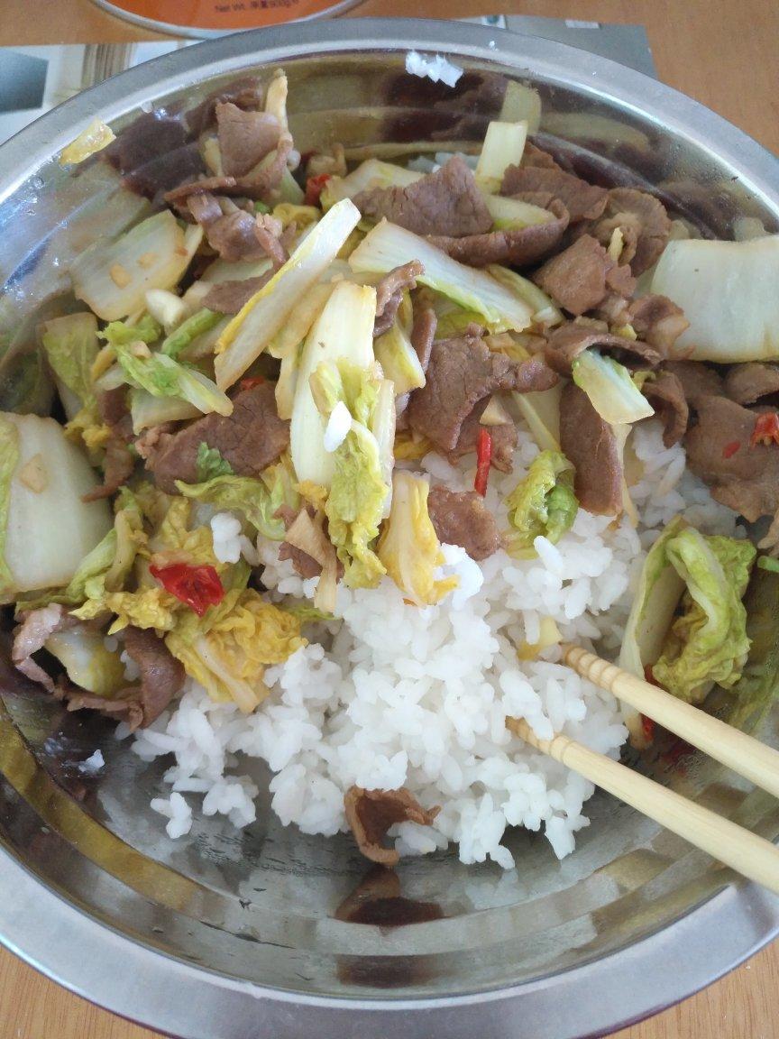 肉炒娃娃菜