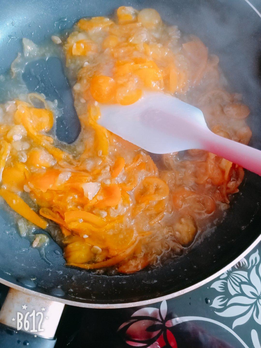 金桔酱润肺止咳化痰疗效好。金桔酱。