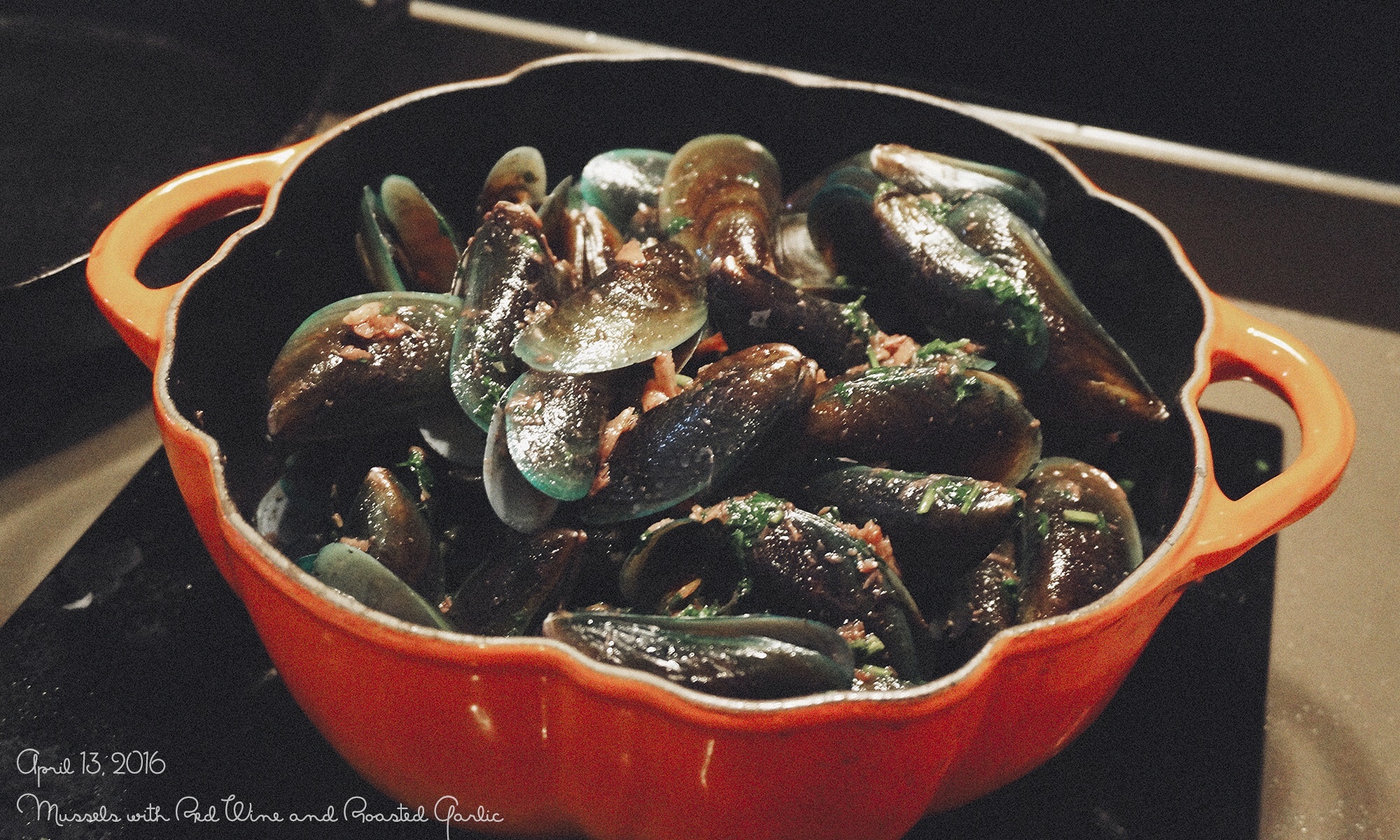 蒜香红酒贻贝 Mussels with Red Wine and Roasted Garlic