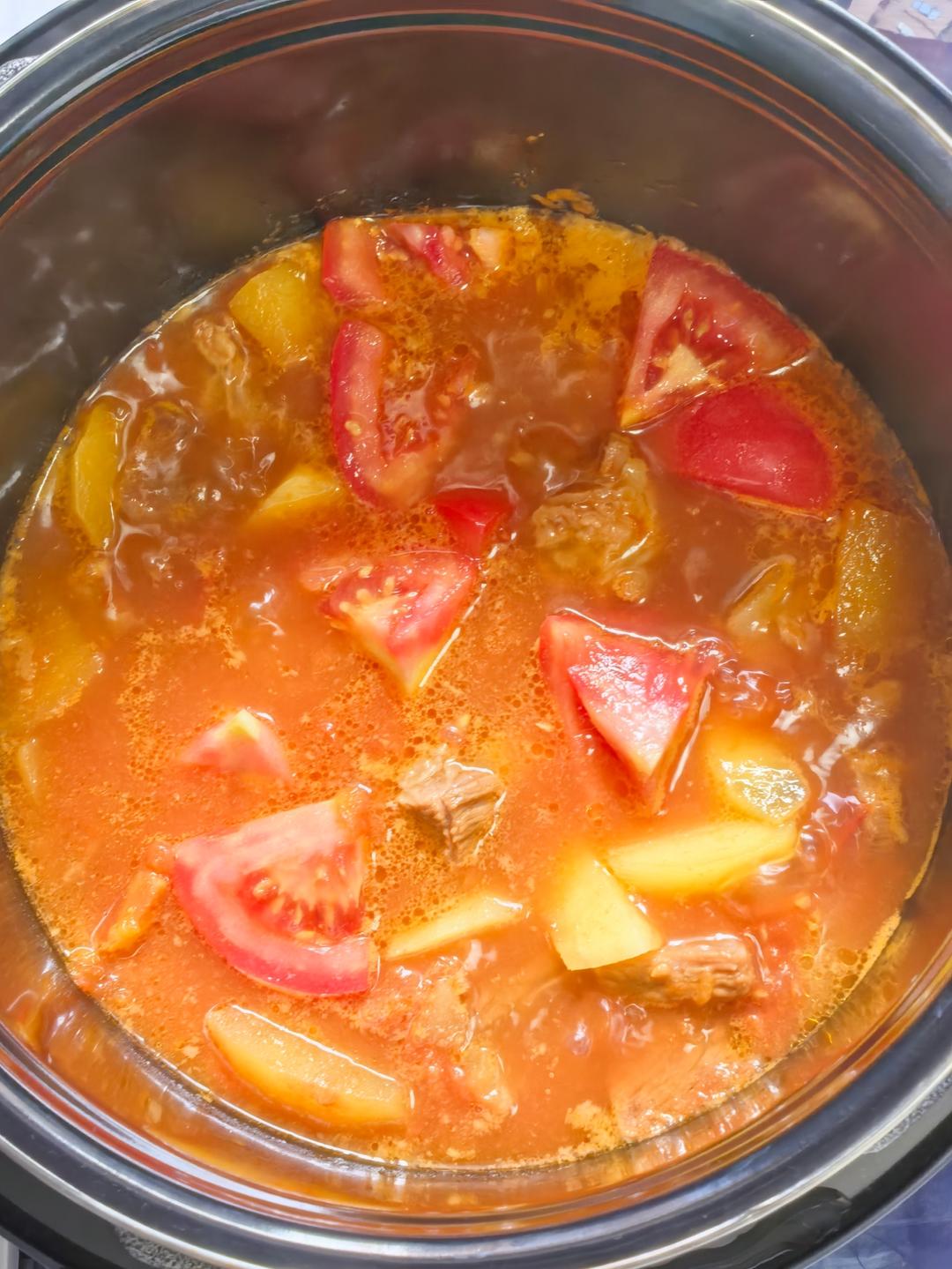 🍅番茄牛腩