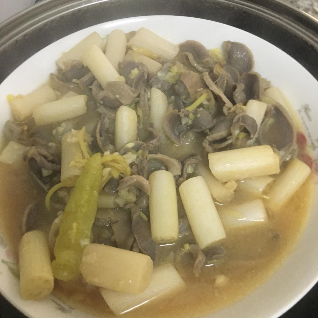泡藕带炒鸡胗