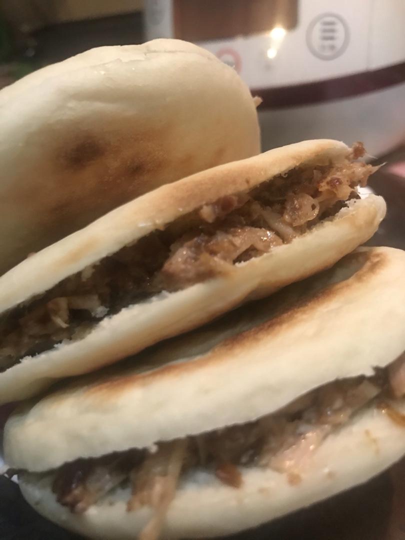 肉夹馍饼(不用泡打粉也外酥里嫩的肉夹馍饼)