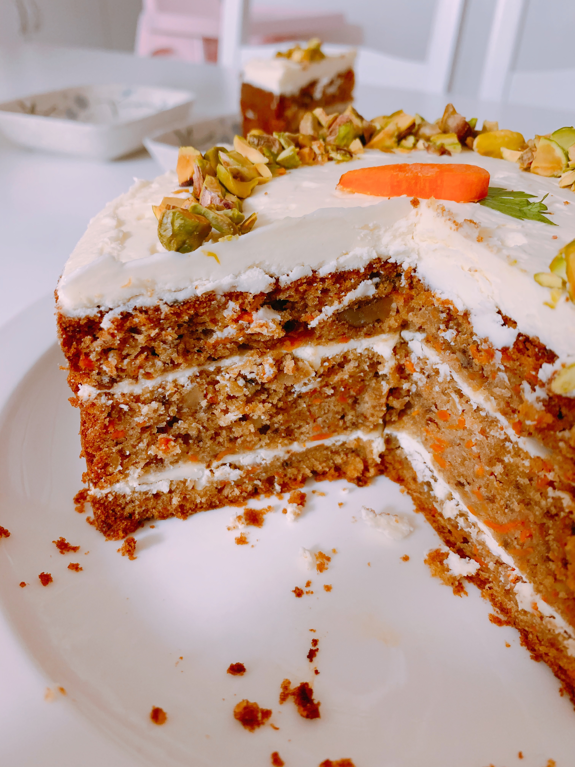 【经典胡萝卜蛋糕】 不需打发的简单快手蛋糕，胡萝卜的华丽变身 绝妙的消耗胡萝卜方法