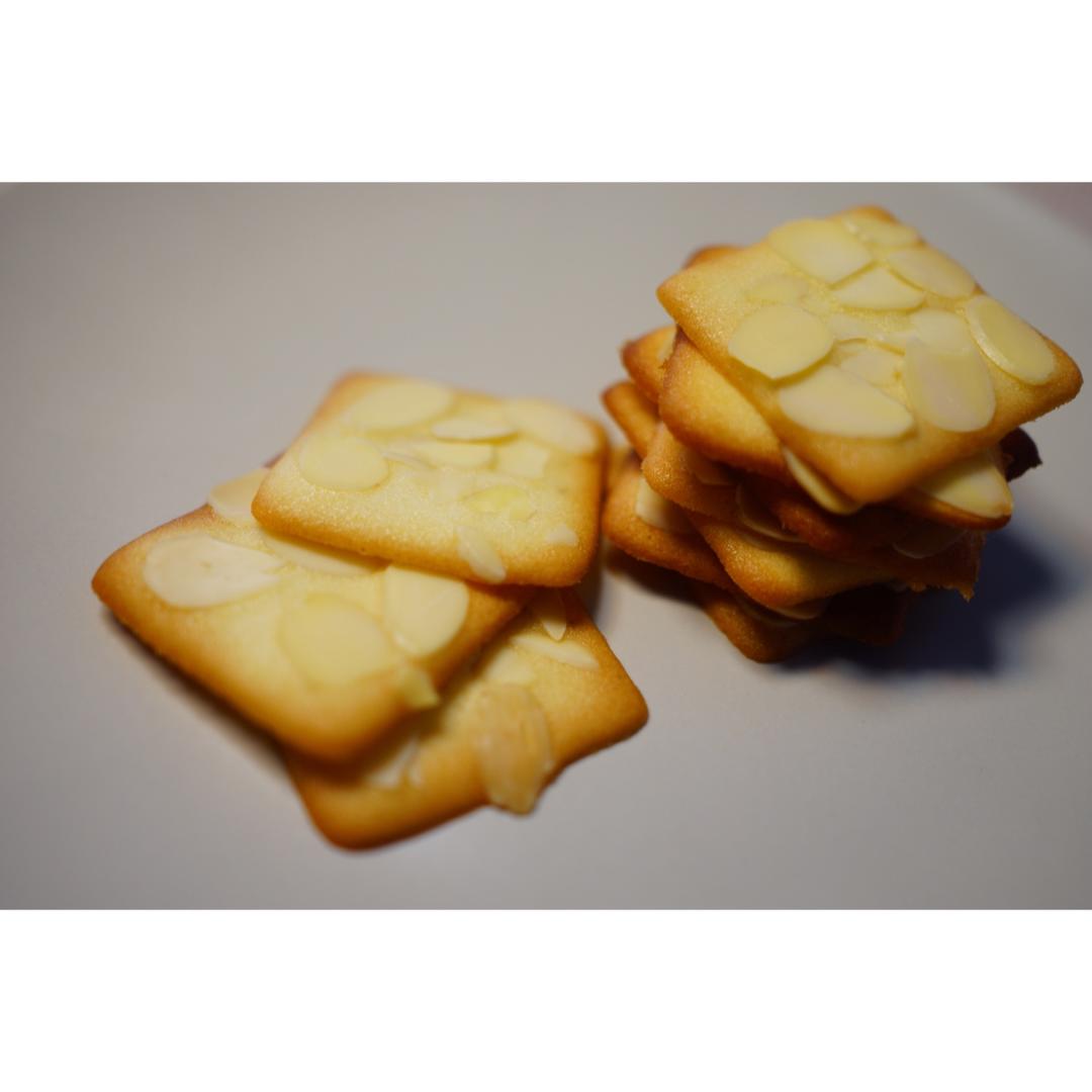 杏仁瓦片酥