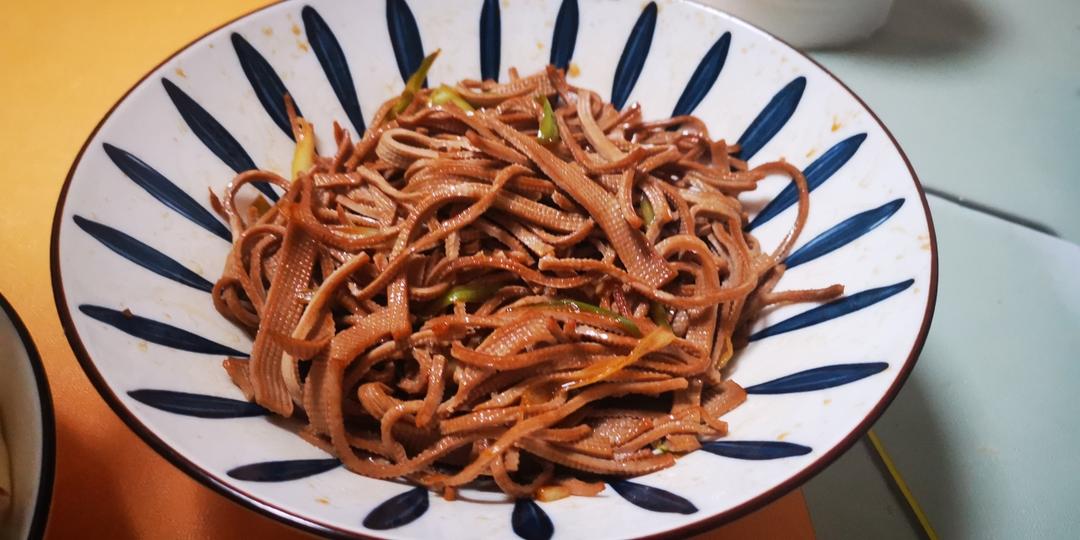 凉拌豆腐丝