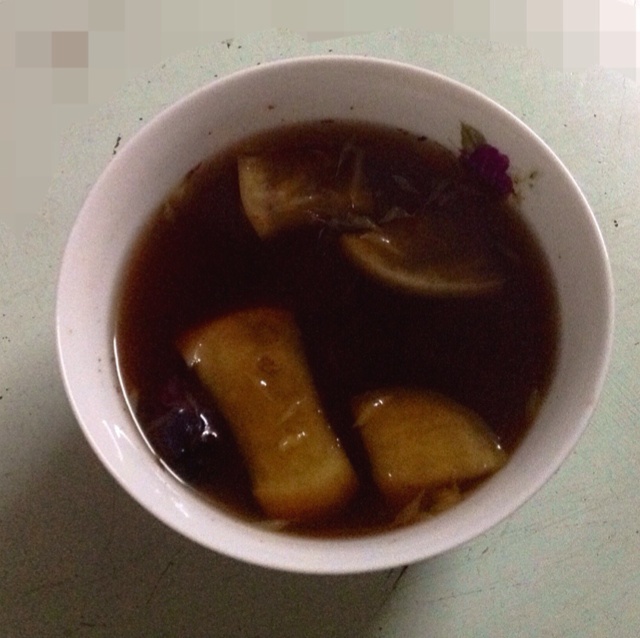 果香热红酒