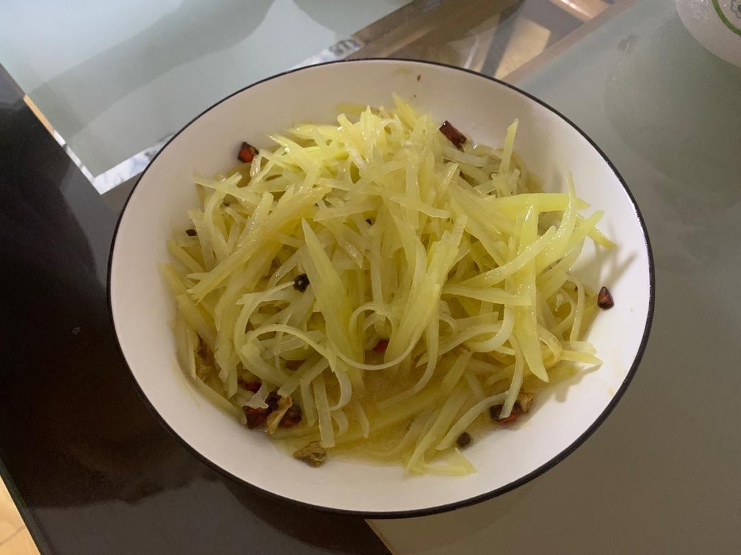 炝拌土豆丝