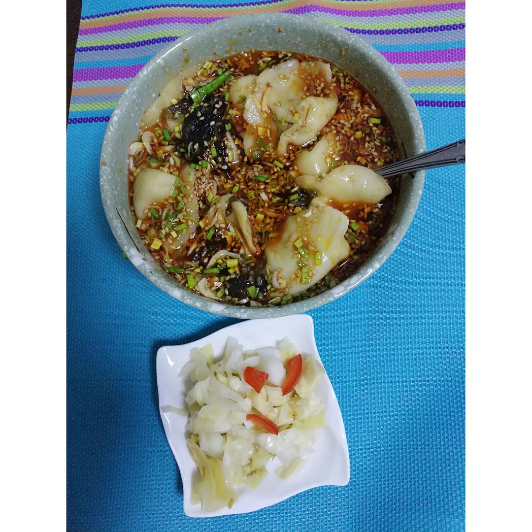 猪肉芹菜水饺