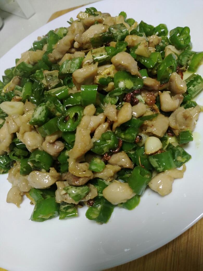 尖椒鸡腿的做法