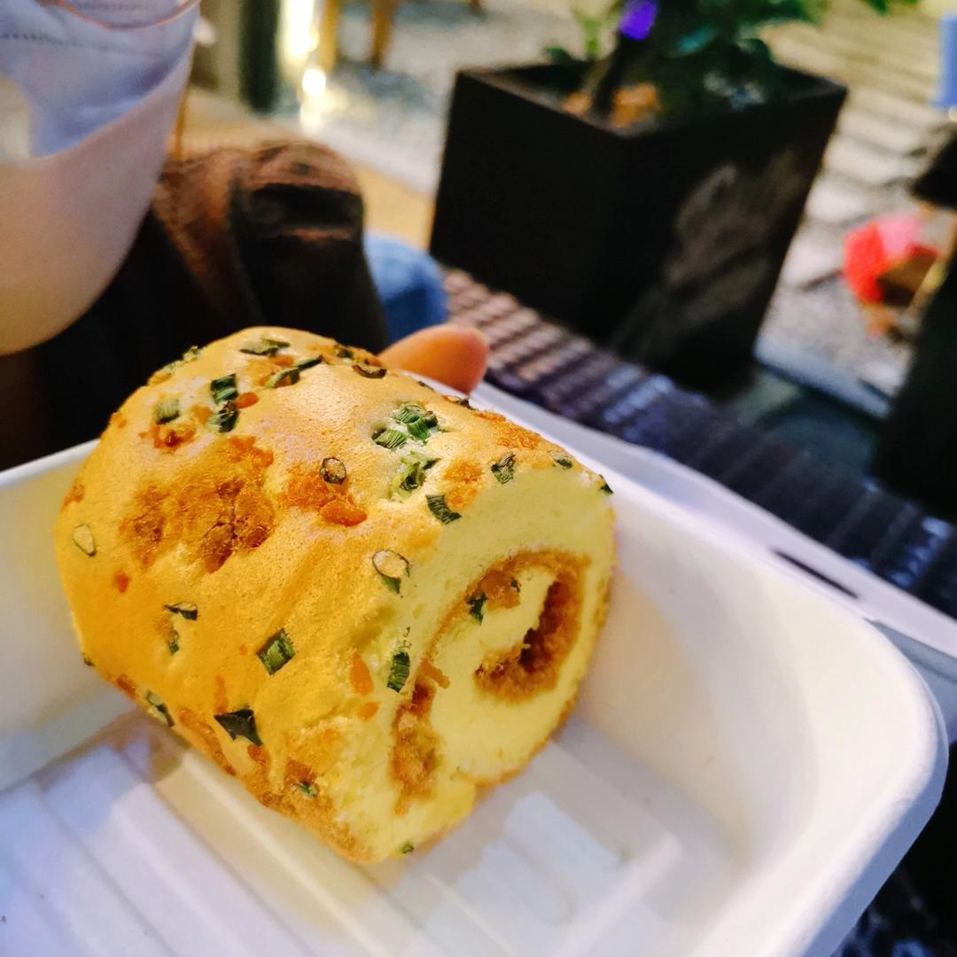 香葱肉松肥蛋糕卷～