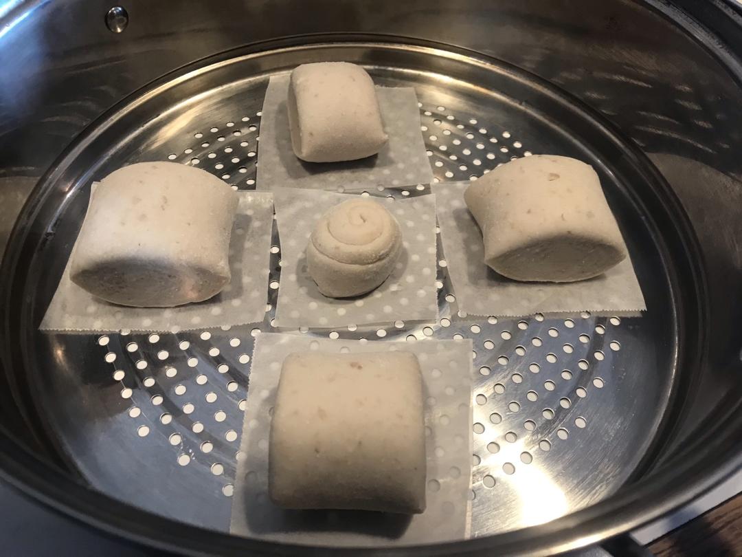 清甜燕麦馒头