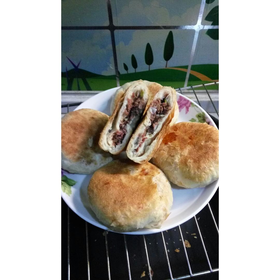 油酥肉火烧 Pork Pie