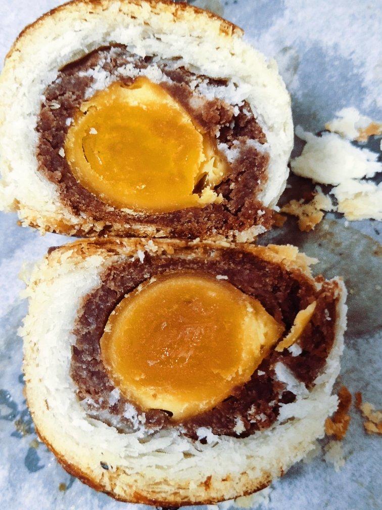 超简单 免揉 酥掉渣的蛋黄酥(超详细附全程视频)不破酥『万能酥皮』