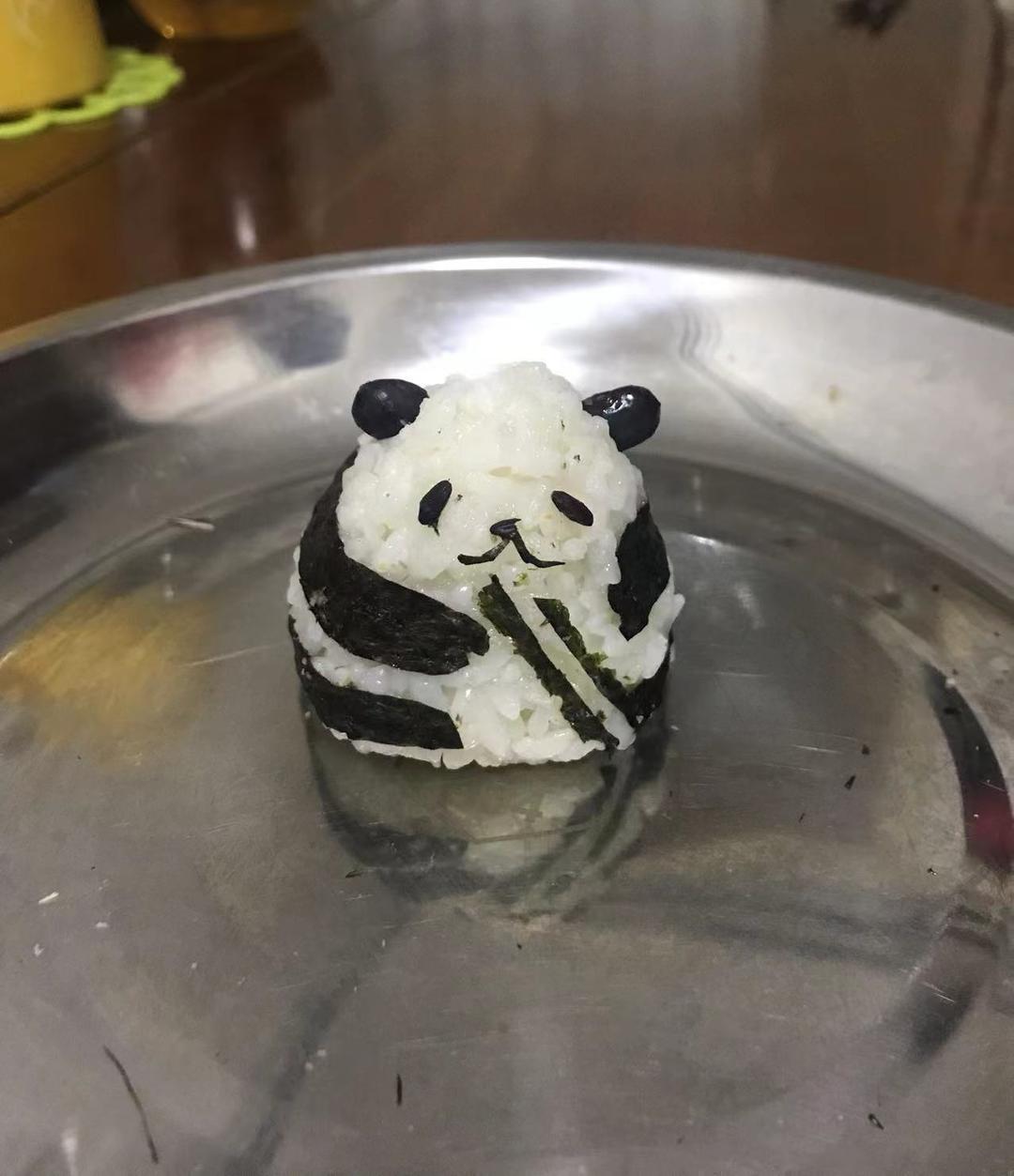 熊猫饭团｜花花，果赖