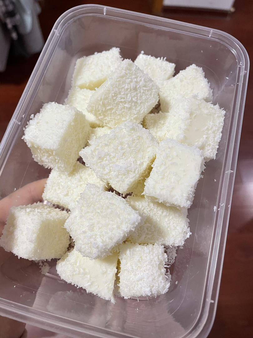 85度c椰奶小方