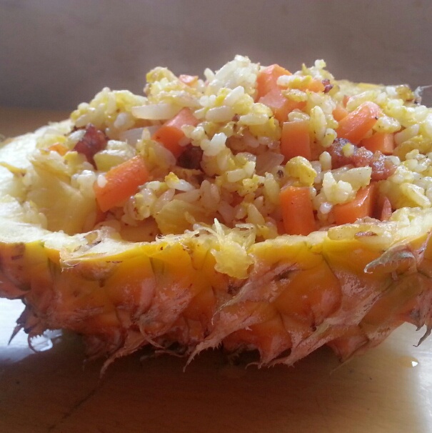 菠萝炒饭