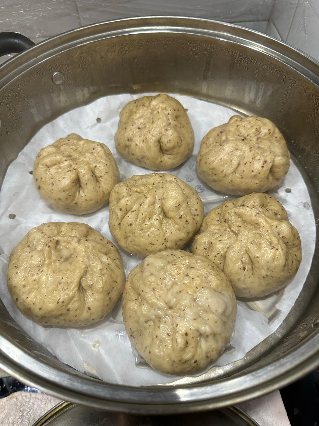 南瓜香芋枣泥包的做法