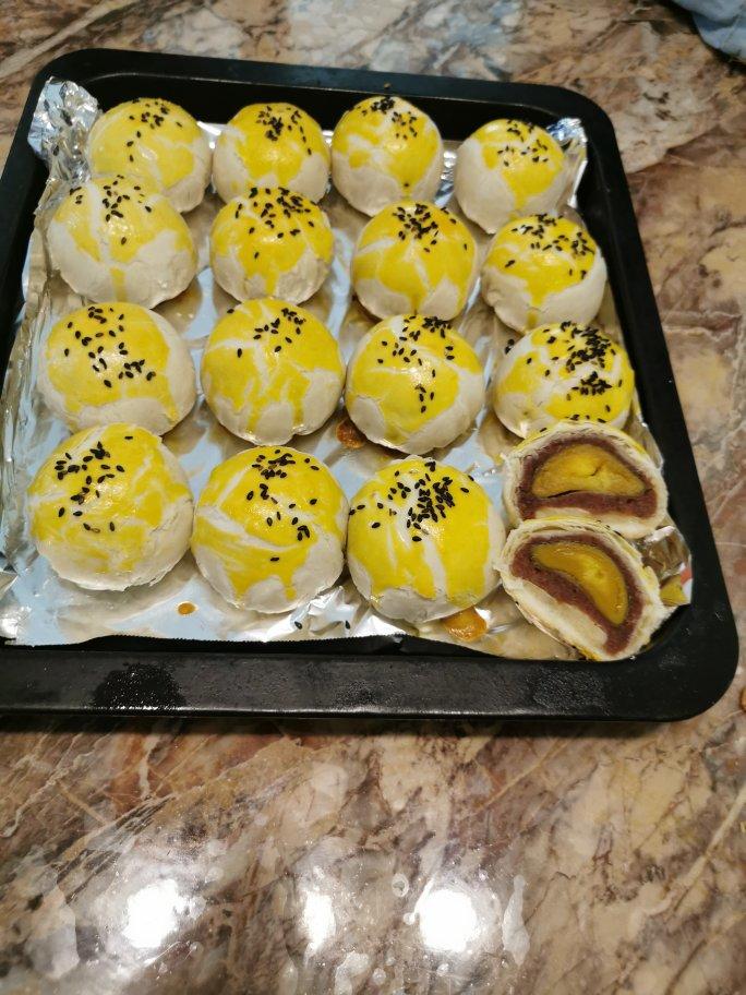 免揉免松弛超快手不破酥不混酥的蛋黄酥—新手一看包会