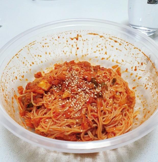 김치비빔면韩式泡菜拌面的做法