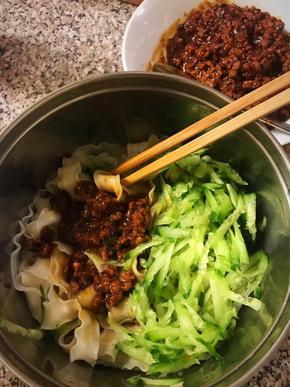 炸酱面