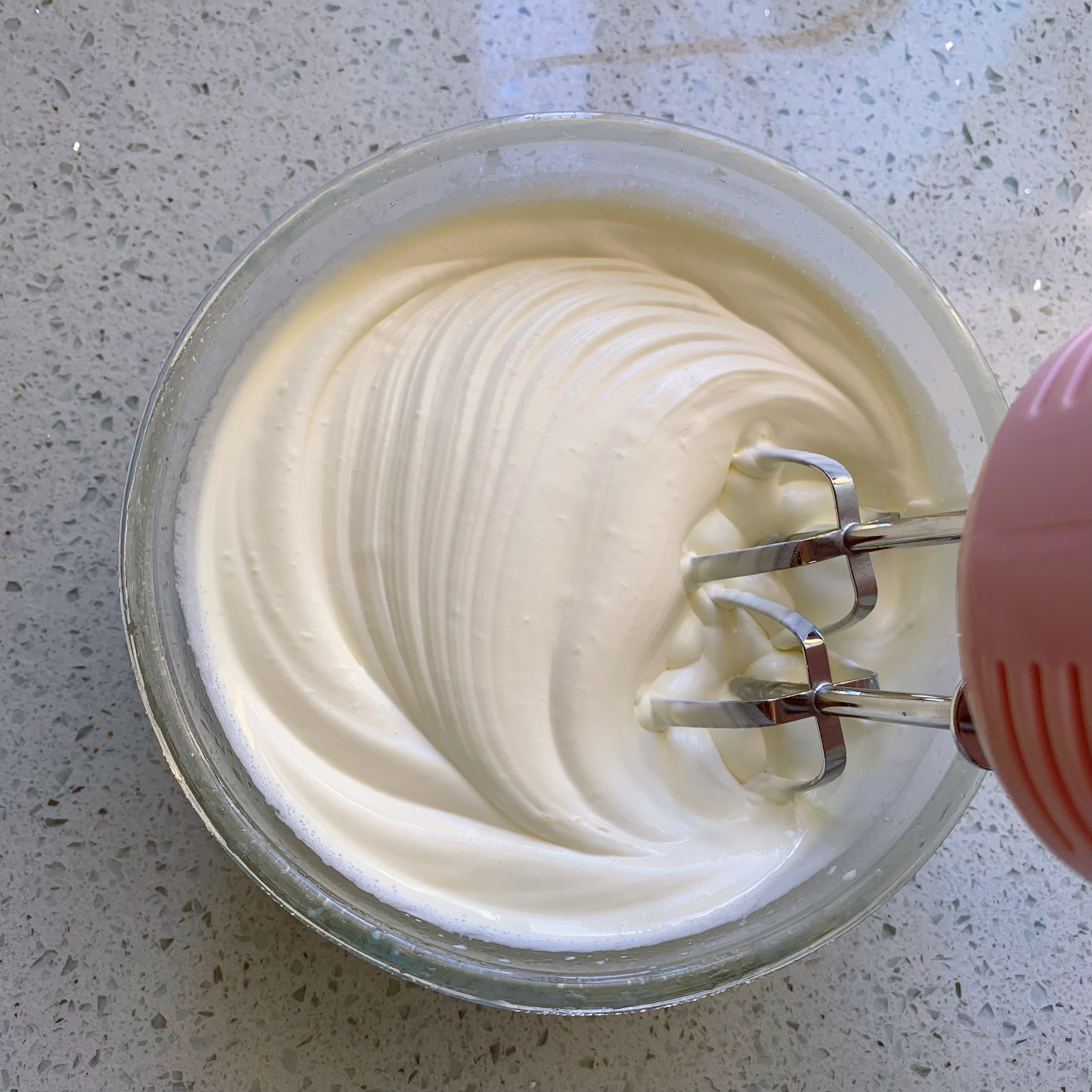 雪脆片焦糖冰淇淋🍦｜无冰渣｜奶香丝滑的做法 步骤11