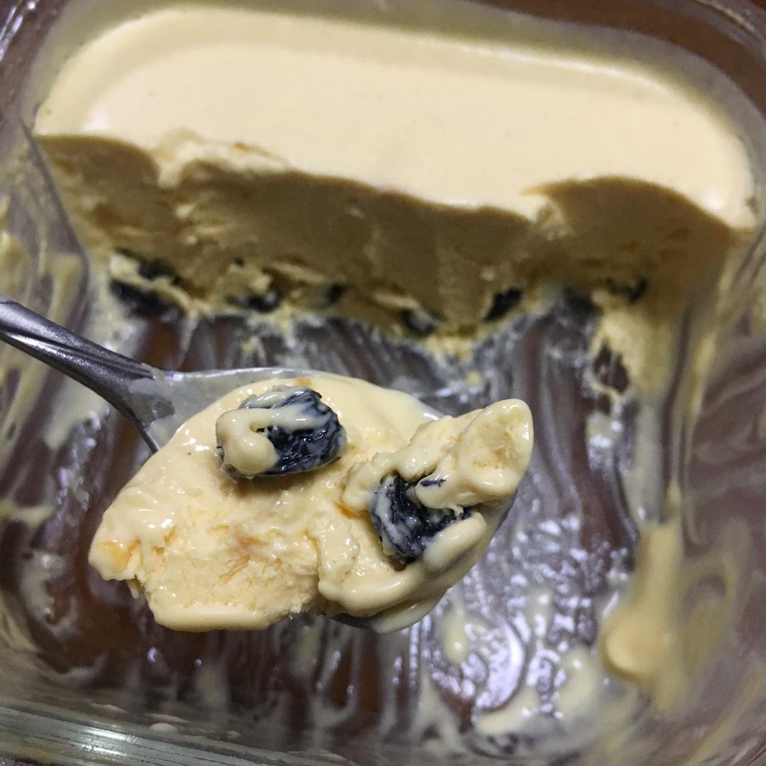朗姆黑加仑冰淇淋 Rum Raisin Ice cream