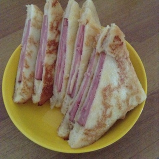 港式小食火腿西多士