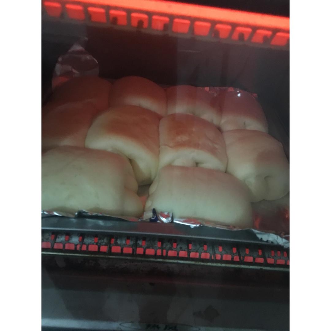 软到不知所措的牛奶卷
