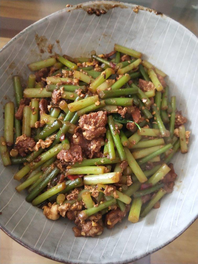蒜薹炒肉