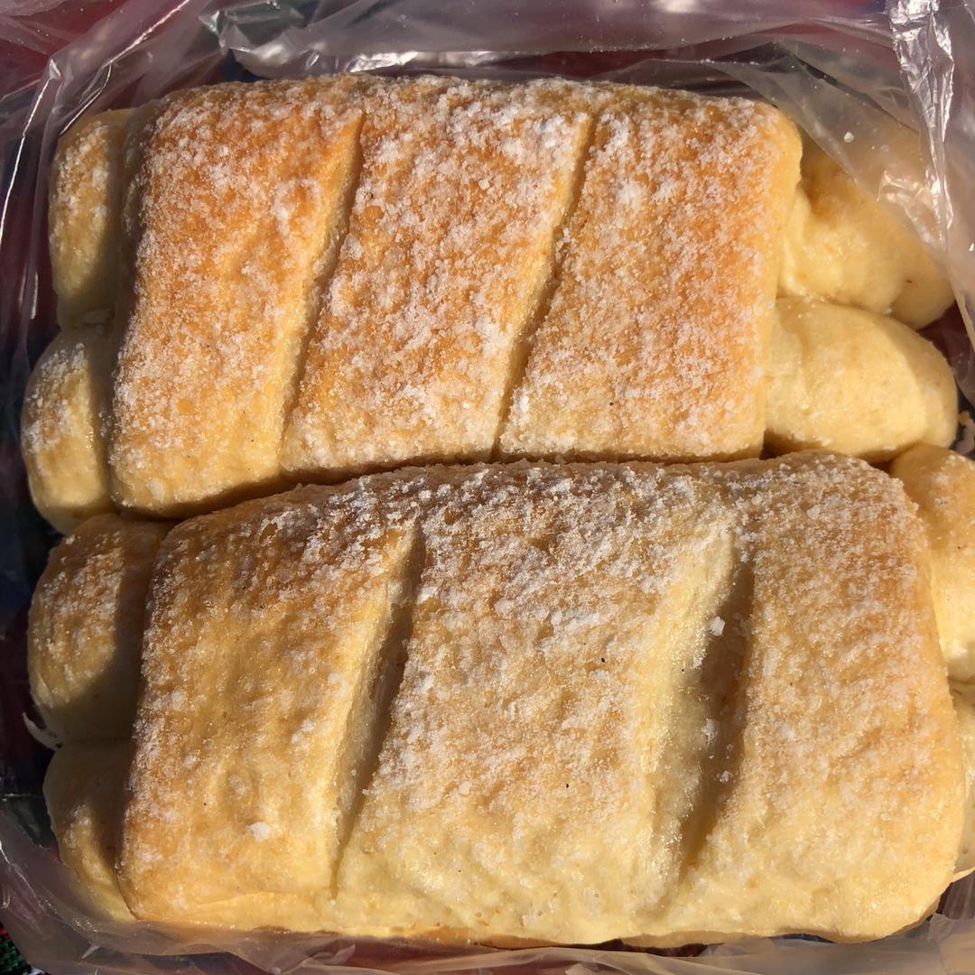 软到不知所措的牛奶卷