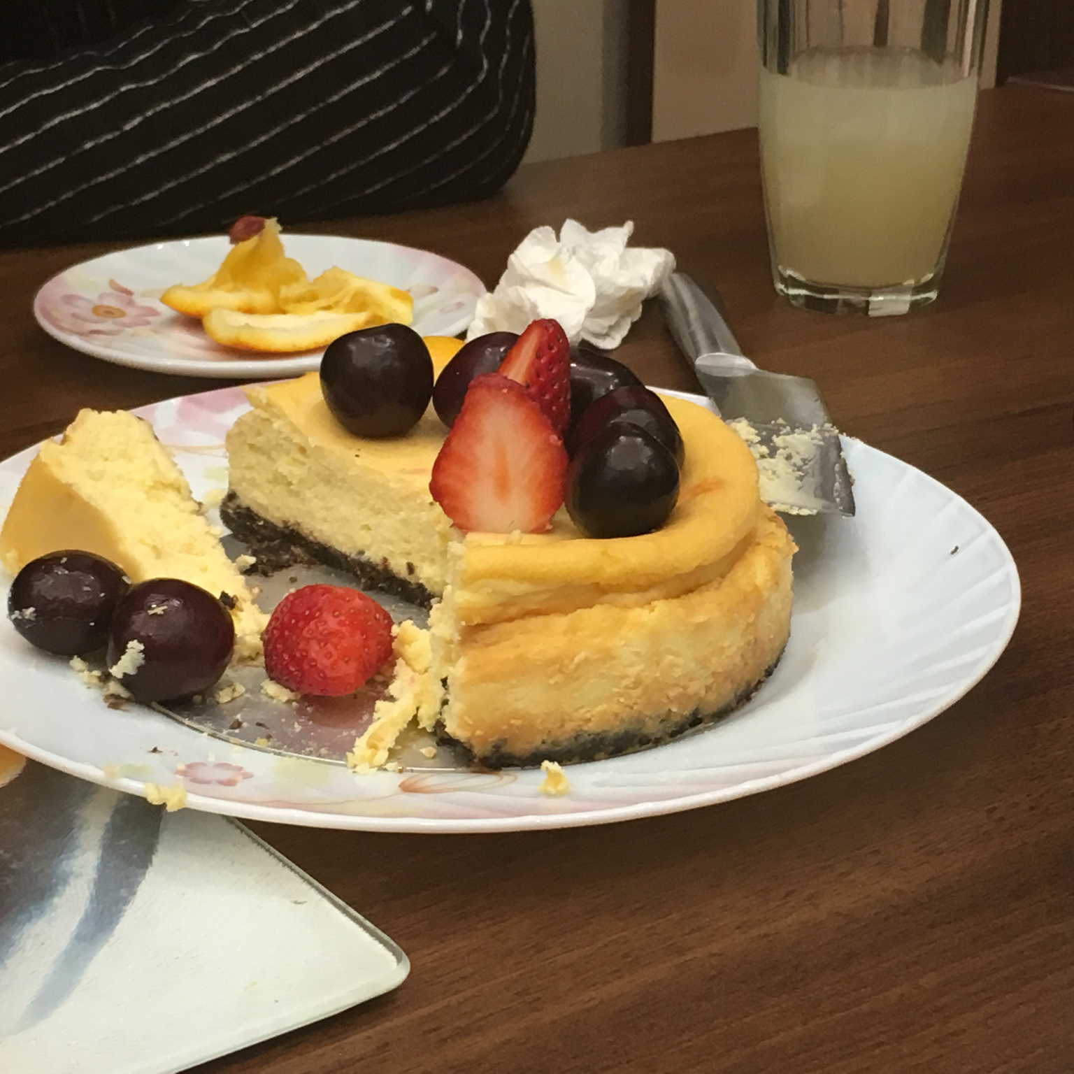 nicoleli 做过《tinrry下午茶》教你做烤蓝莓重芝士蛋糕