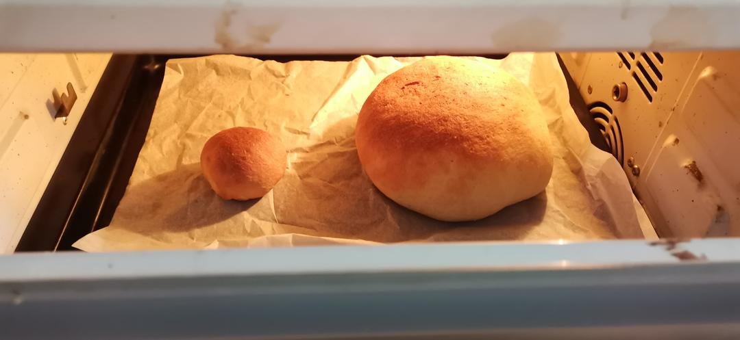 软噗噗的迷你奶酪包