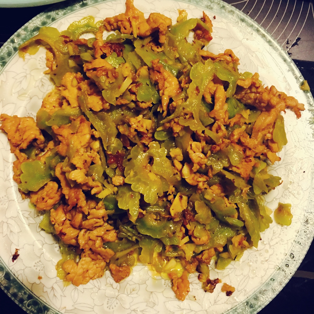 苦瓜炒肉