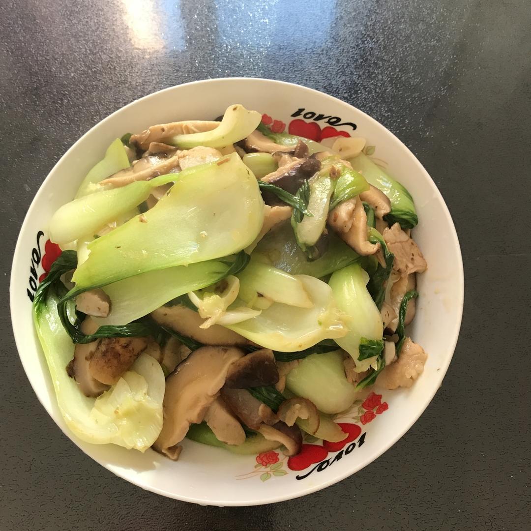 简易版香菇扒油菜