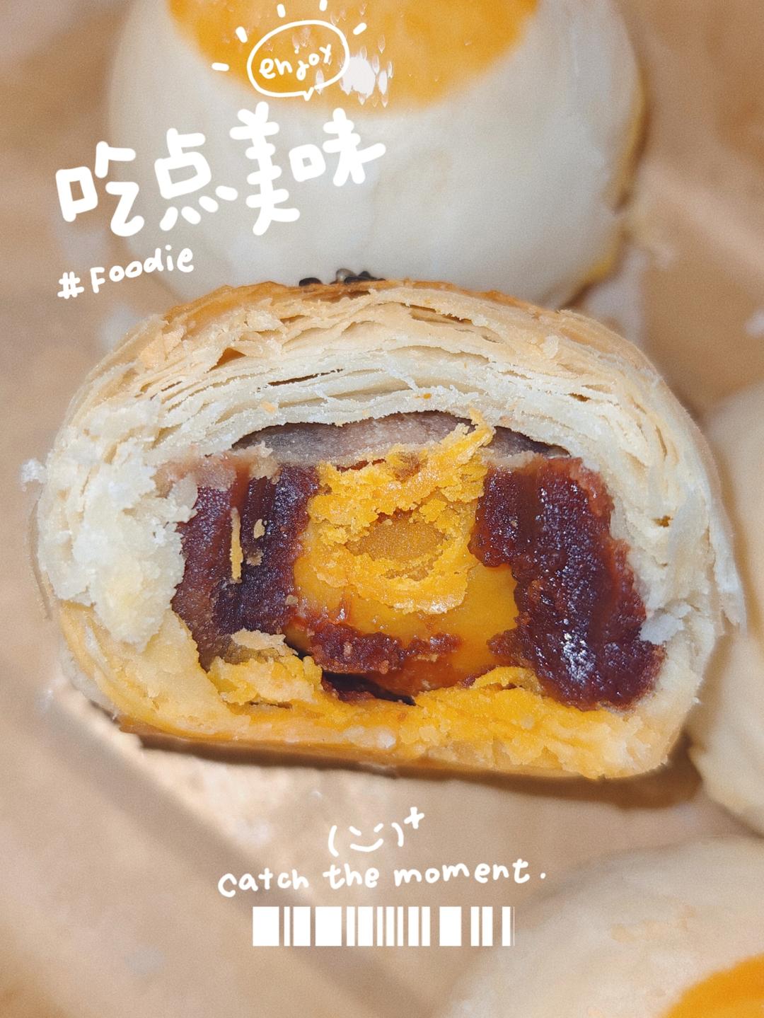 红豆沙蛋黄酥