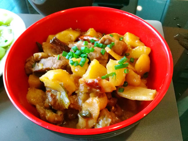 牛肉烧土豆