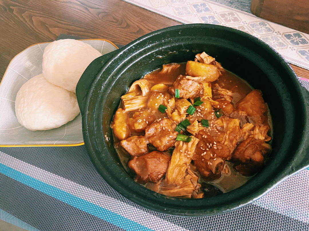 土豆炖排骨