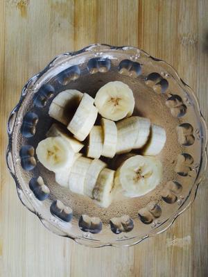 无油香蕉煎饼（铜锣烧）的做法 步骤2
