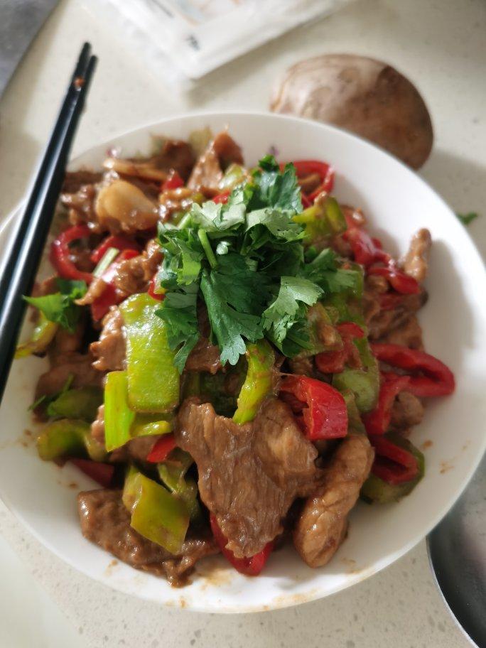 青椒炒牛肉