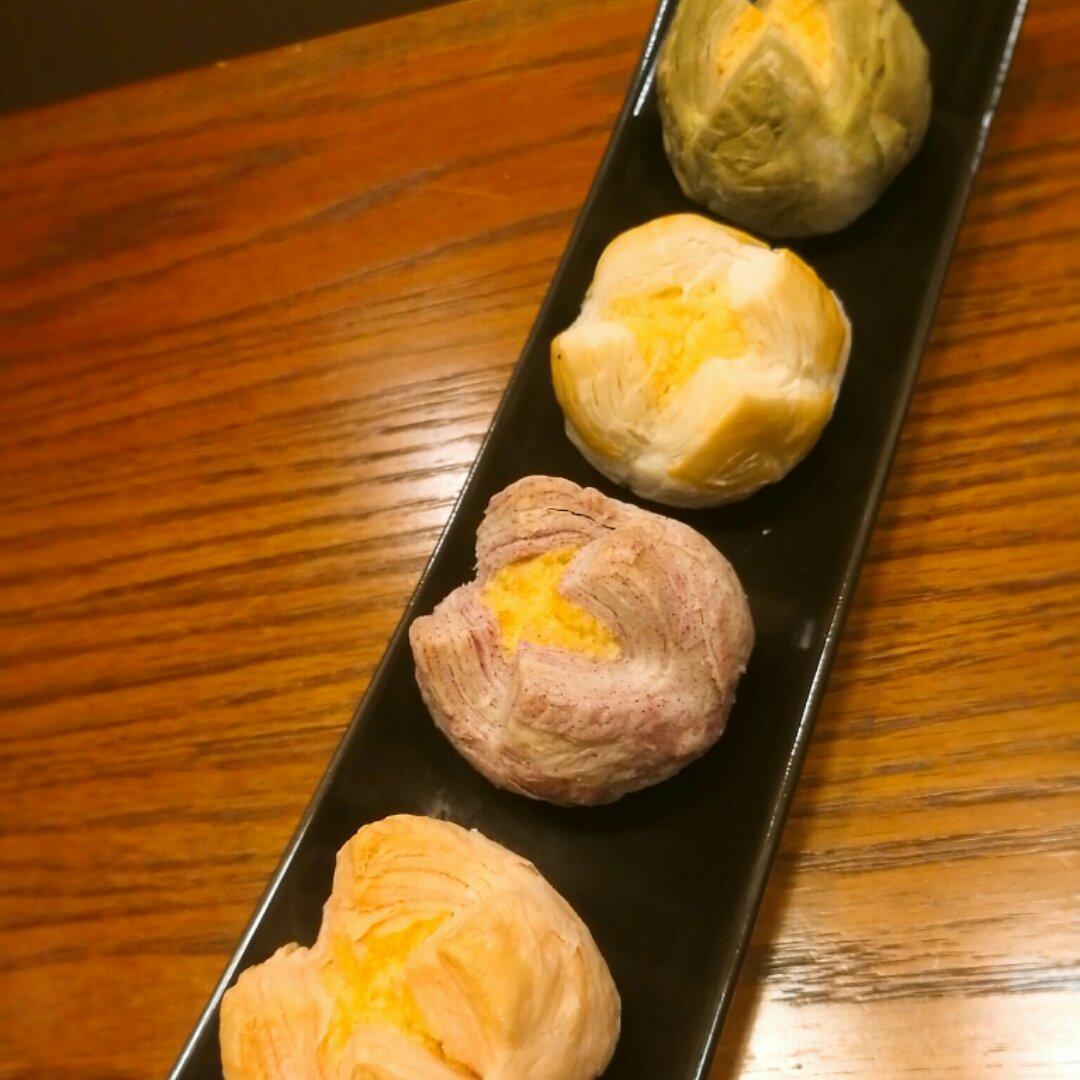 花开富贵之四种口味的椰蓉开口酥