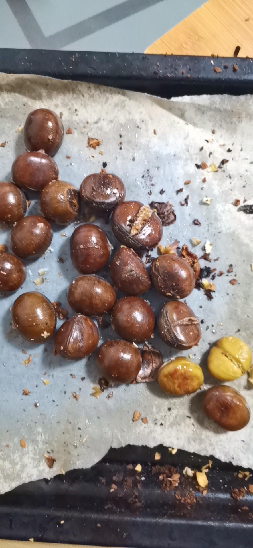 简单两步烤板栗/烤毛栗子（烤箱版）