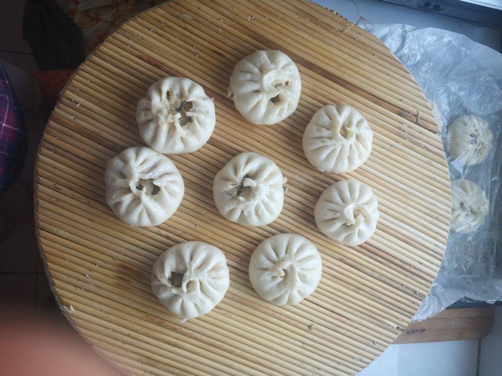 鲜肉包子