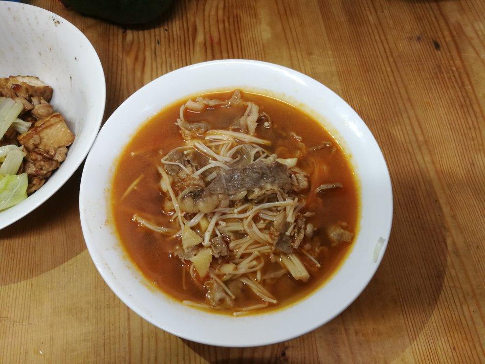 肥牛金针菇